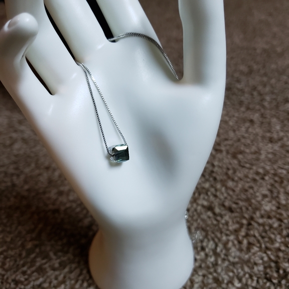 🌈Square Block, color changing, necklace - Picture 7 of 9